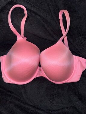 Victoria's Secret Pink Lined Perfect Coverage Bra - 38D
